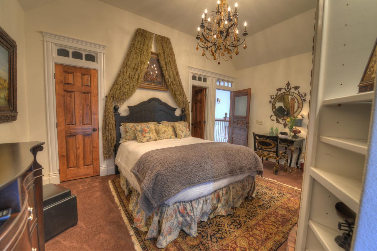 The Victoria Bed & Breakfast Bentonville Exterior foto